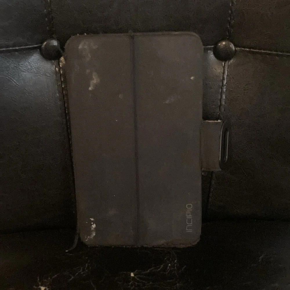 Samsung tablet. NO CHARGER.
